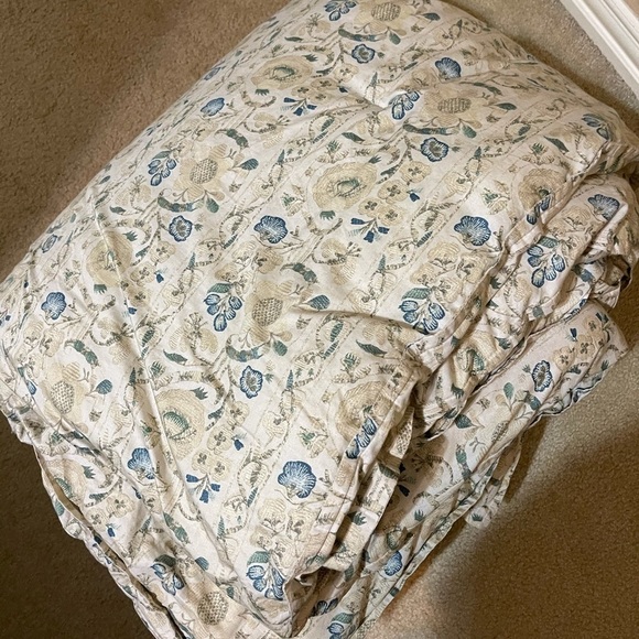 Polo Ralph Lauren queen comforter cream - Picture 2 of 4